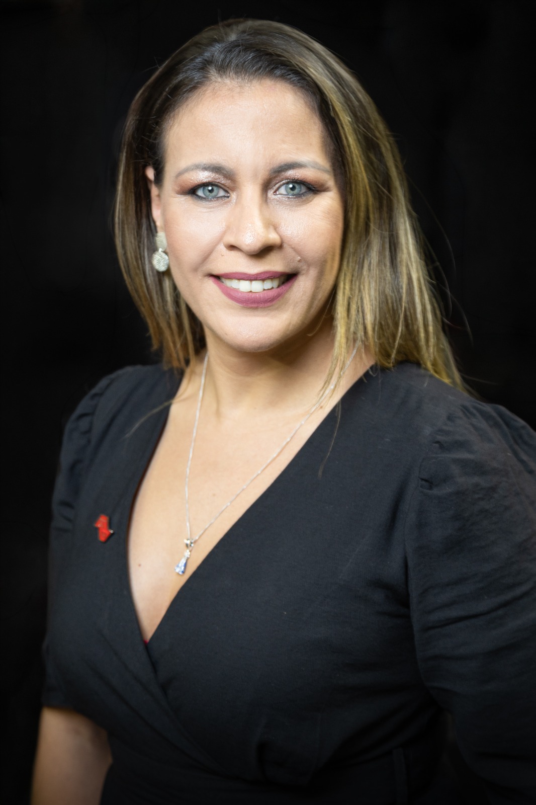 Imagem da Diretora Daniele Nascimento